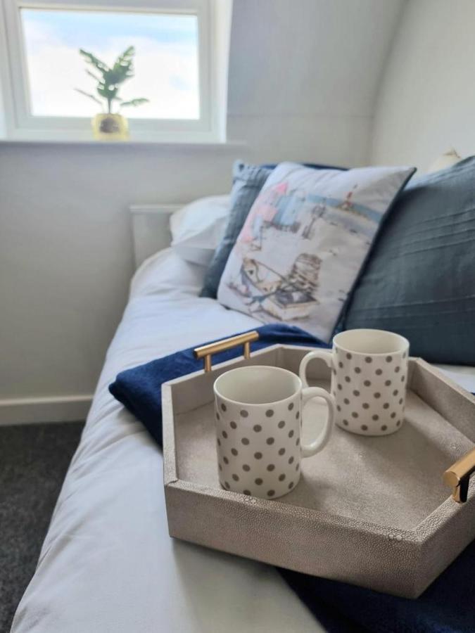 Centrally Located Boscombe Beach Apart With Parking Bournemouth Buitenkant foto