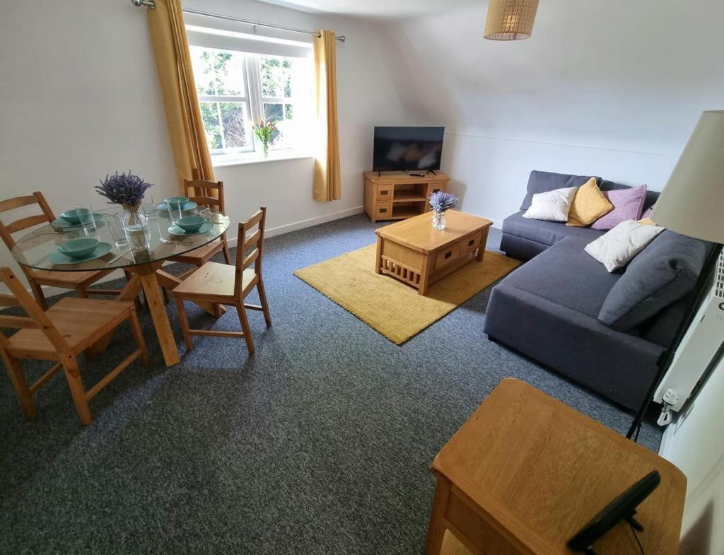 Centrally Located Boscombe Beach Apart With Parking Bournemouth Buitenkant foto